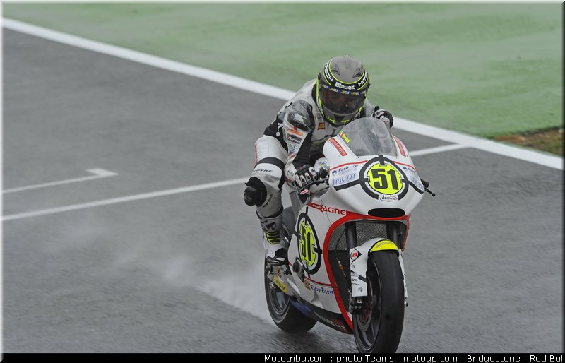 moto2_pirro_22_angleterre_silverstone_2011