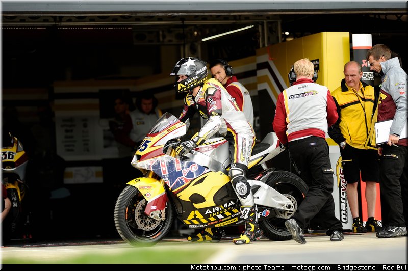 moto2_redding_01_angleterre_silverstone_2011