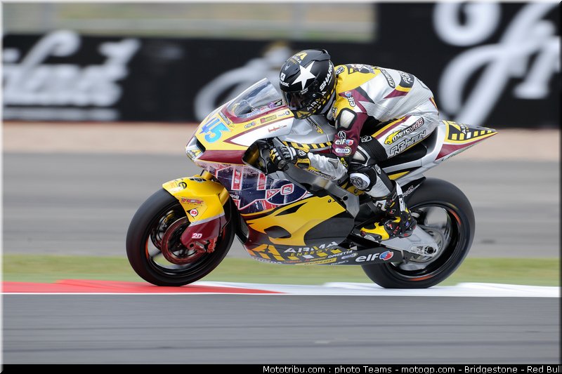 moto2_redding_04_angleterre_silverstone_2011