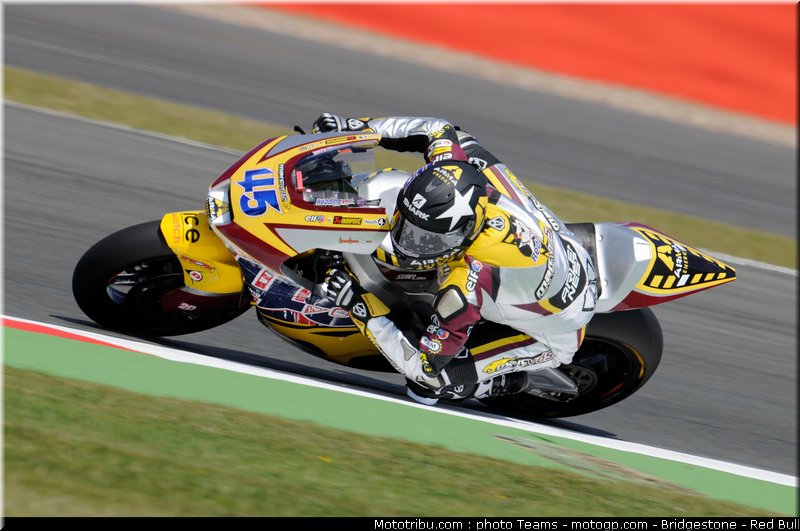 moto2_redding_08_angleterre_silverstone_2011