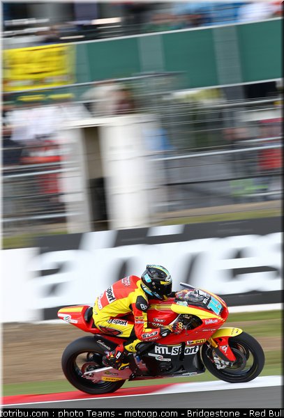 moto2_simeon_10_angleterre_silverstone_2011