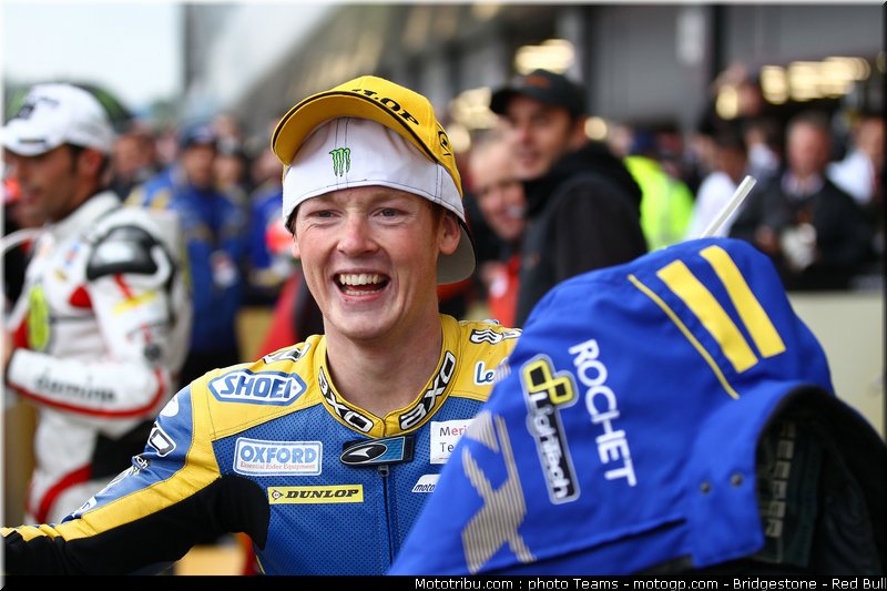 moto2_smith_24_angleterre_silverstone_2011