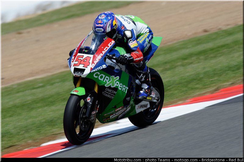 moto2_sofuoglu_1_angleterre_silverstone_2011
