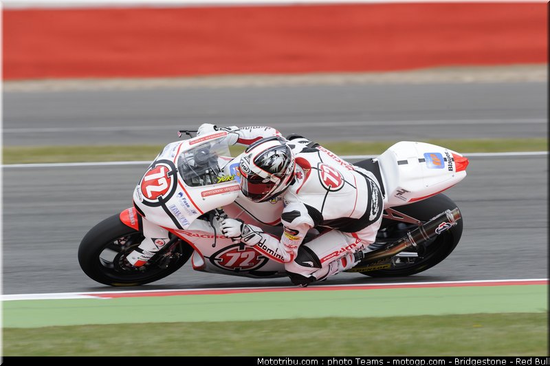 moto2_takahashi_08_angleterre_silverstone_2011
