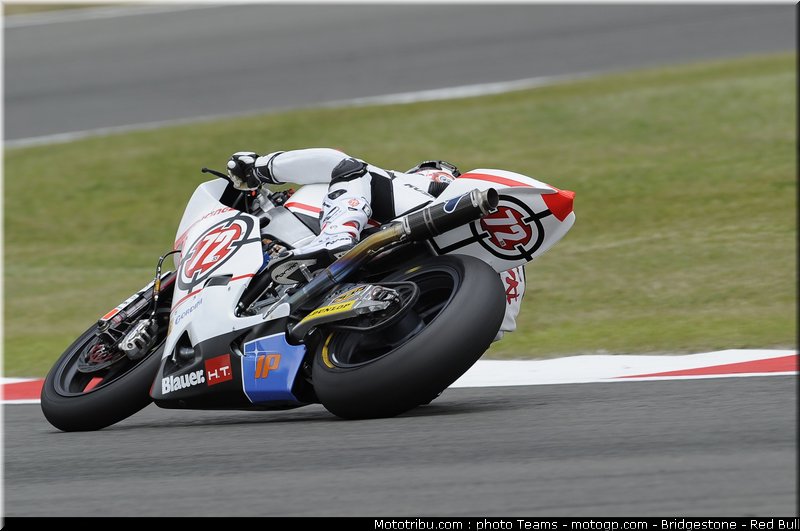 moto2_takahashi_10_angleterre_silverstone_2011