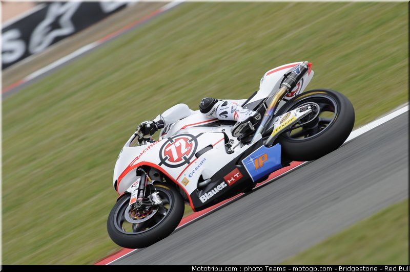 moto2_takahashi_11_angleterre_silverstone_2011