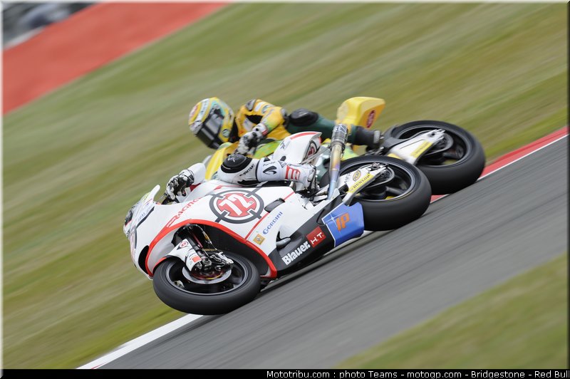 moto2_takahashi_12_angleterre_silverstone_2011