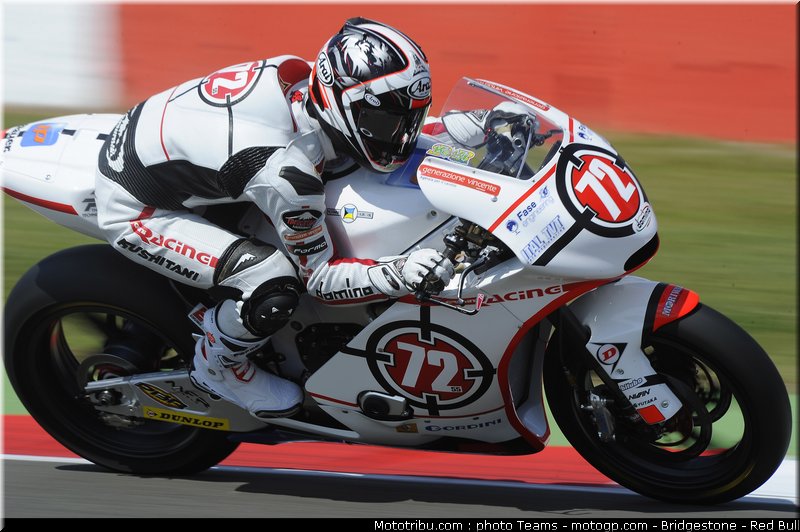 moto2_takahashi_22_angleterre_silverstone_2011