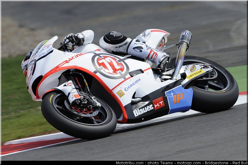 moto2_takahashi_26_angleterre_silverstone_2011