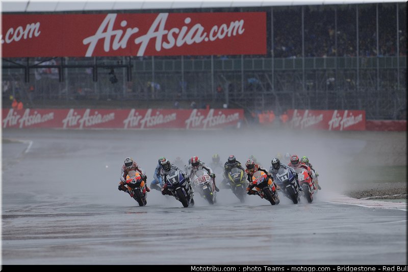 motogp_0001_angleterre_silverstone_2011