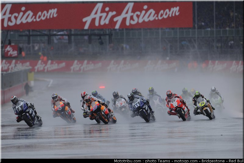 motogp_0002_angleterre_silverstone_2011
