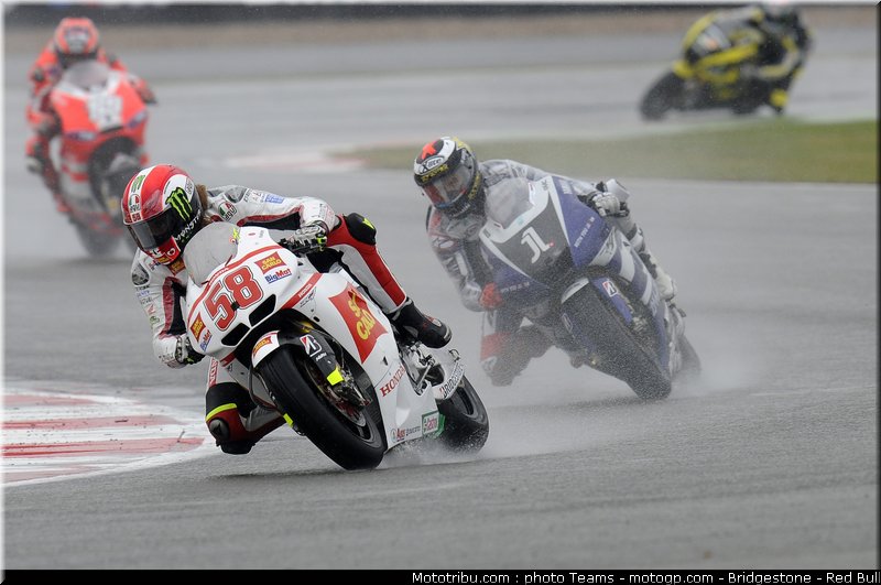 motogp_0031_angleterre_silverstone_2011