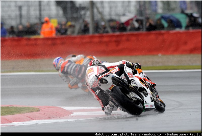 motogp_0046_angleterre_silverstone_2011