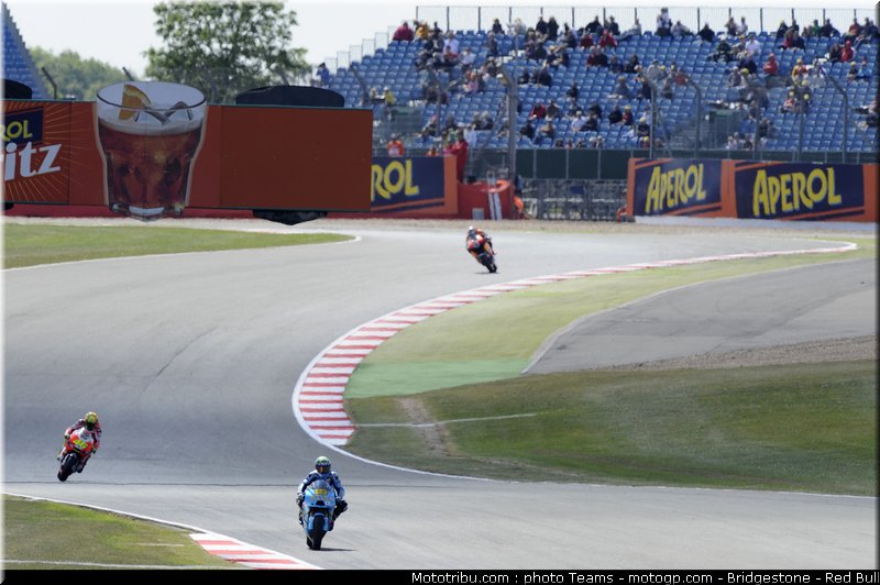 motogp_0065_angleterre_silverstone_2011