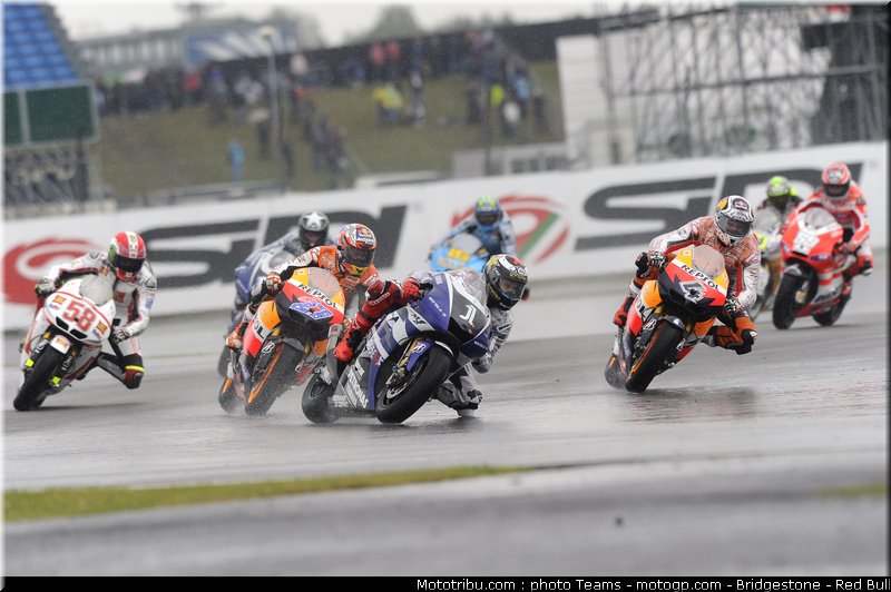 motogp_0088_angleterre_silverstone_2011