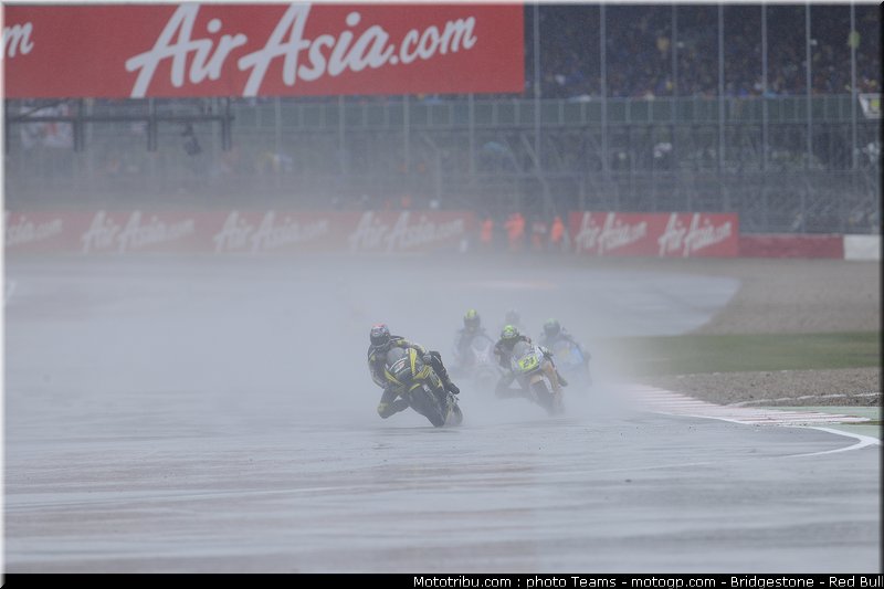 motogp_0096_angleterre_silverstone_2011
