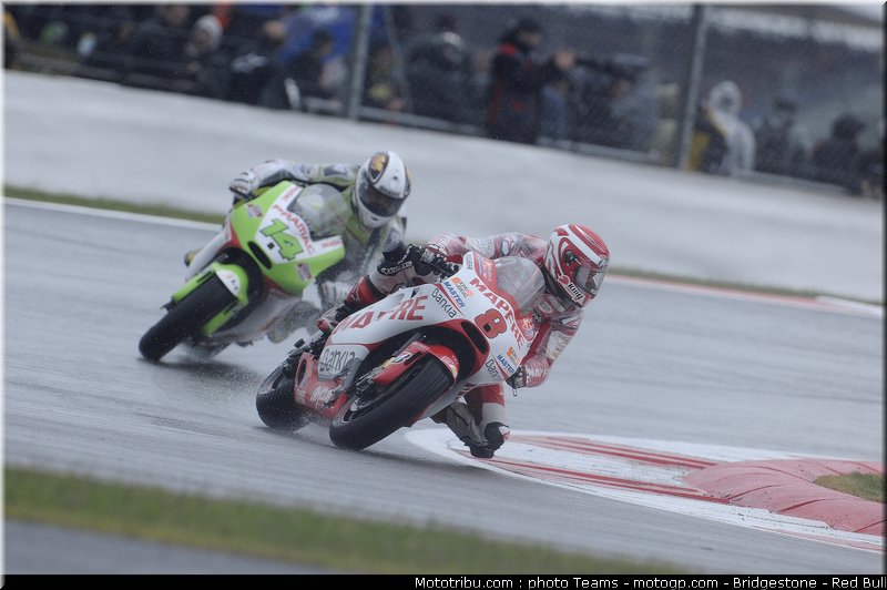 motogp_0115_angleterre_silverstone_2011