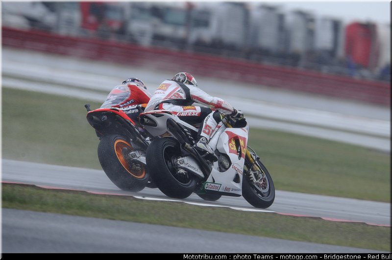 motogp_0117_angleterre_silverstone_2011