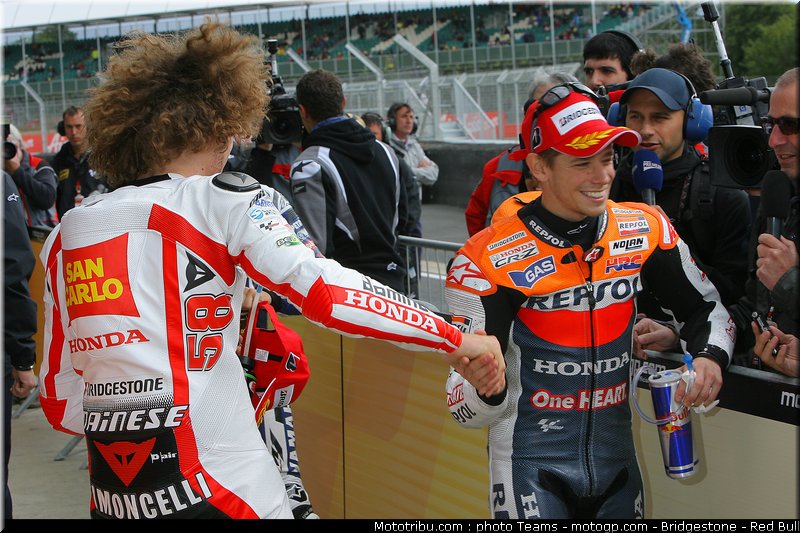 motogp_0121_angleterre_silverstone_2011