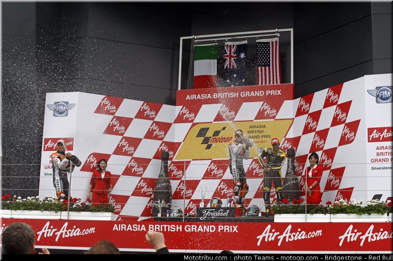 motogp_0122_angleterre_silverstone_2011