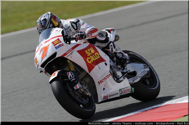 motogp_aoyama_24_angleterre_silverstone_2011