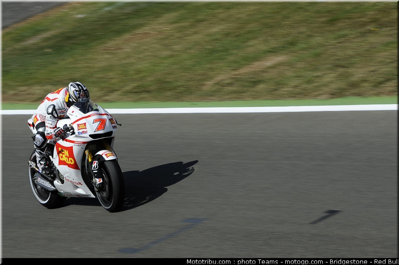 motogp_aoyama_25_angleterre_silverstone_2011