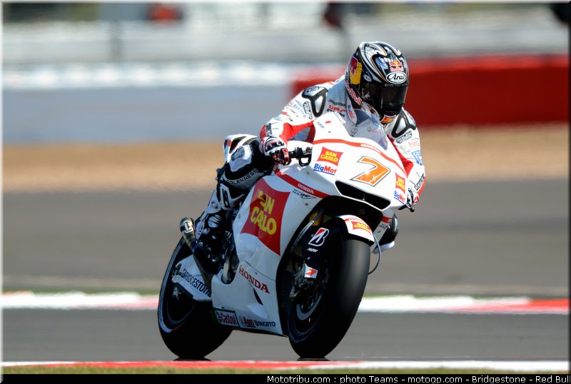 motogp_aoyama_26_angleterre_silverstone_2011