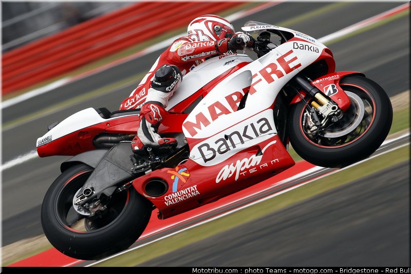 motogp_barbera_03_angleterre_silverstone_2011