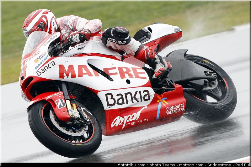 motogp_barbera_17_angleterre_silverstone_2011