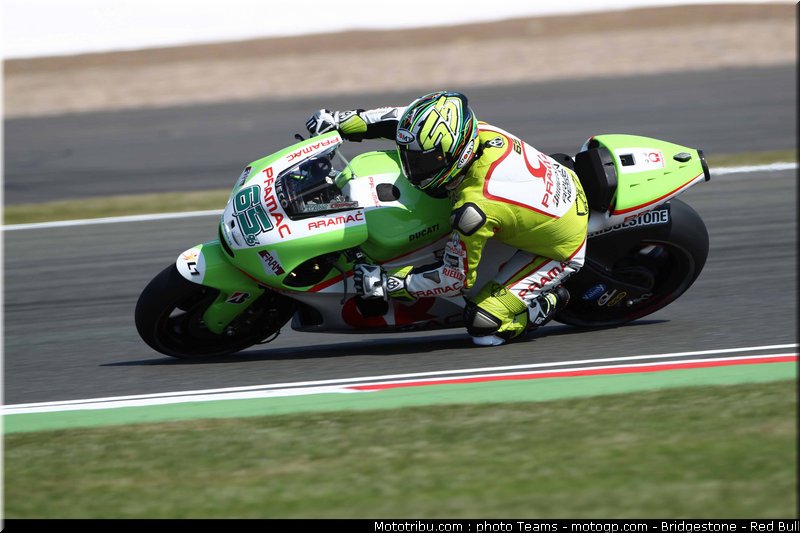motogp_capirossi_03_angleterre_silverstone_2011