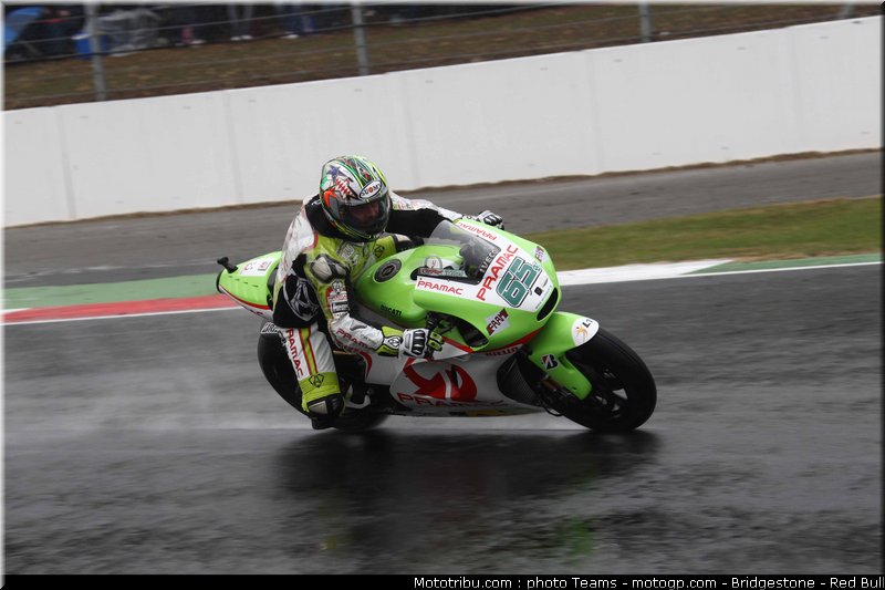motogp_capirossi_06_angleterre_silverstone_2011