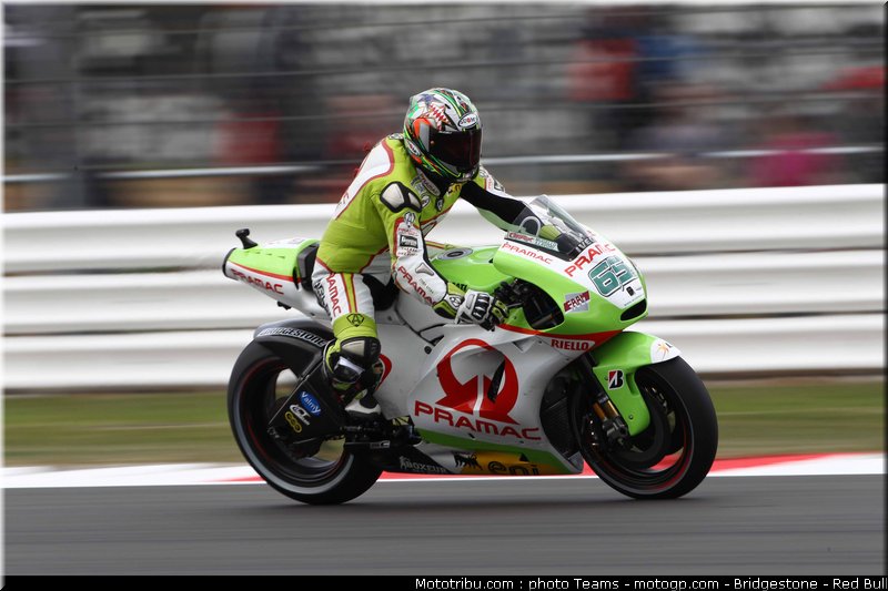 motogp_capirossi_15_angleterre_silverstone_2011