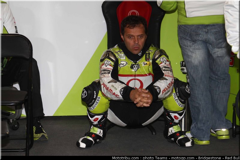 motogp_capirossi_16_angleterre_silverstone_2011
