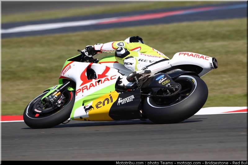 motogp_depuniet_04_angleterre_silverstone_2011