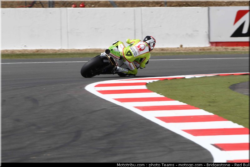 motogp_depuniet_13_angleterre_silverstone_2011