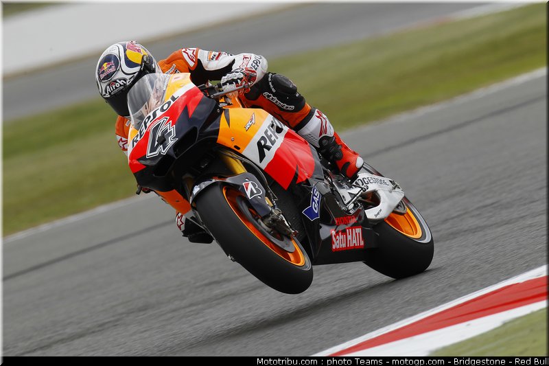 motogp_dovizioso_04_angleterre_silverstone_2011
