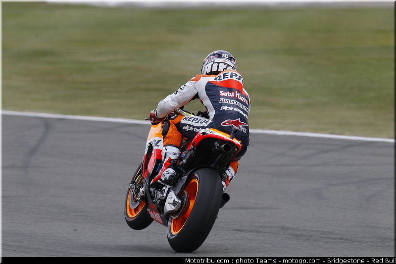 motogp_dovizioso_06_angleterre_silverstone_2011