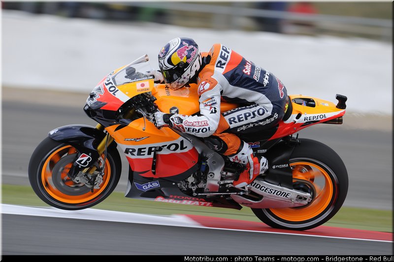 motogp_dovizioso_23_angleterre_silverstone_2011