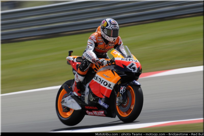 motogp_dovizioso_24_angleterre_silverstone_2011