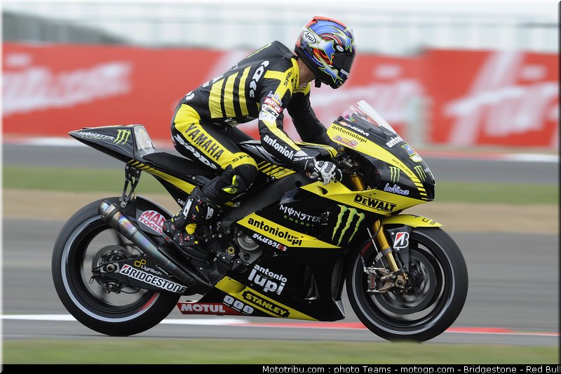 motogp_edwards_03_angleterre_silverstone_2011