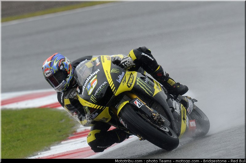 motogp_edwards_20_angleterre_silverstone_2011