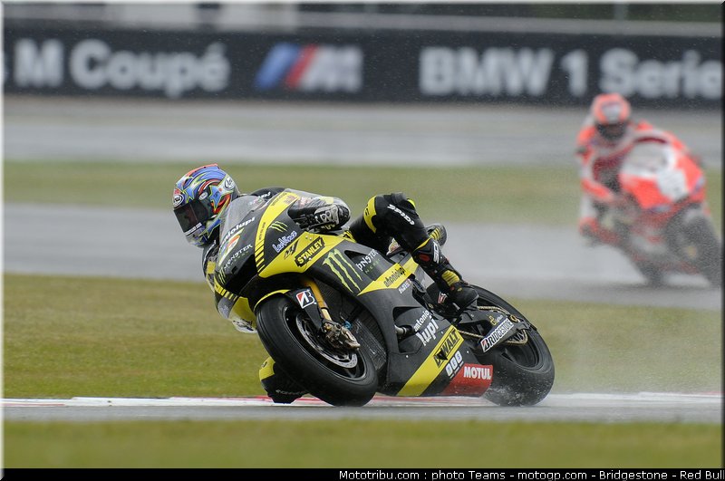 motogp_edwards_25_angleterre_silverstone_2011