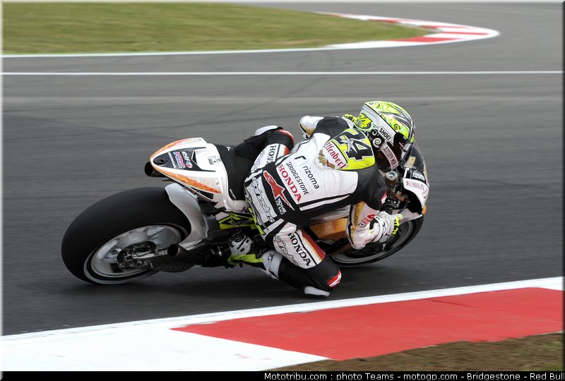 motogp_elias_10_angleterre_silverstone_2011