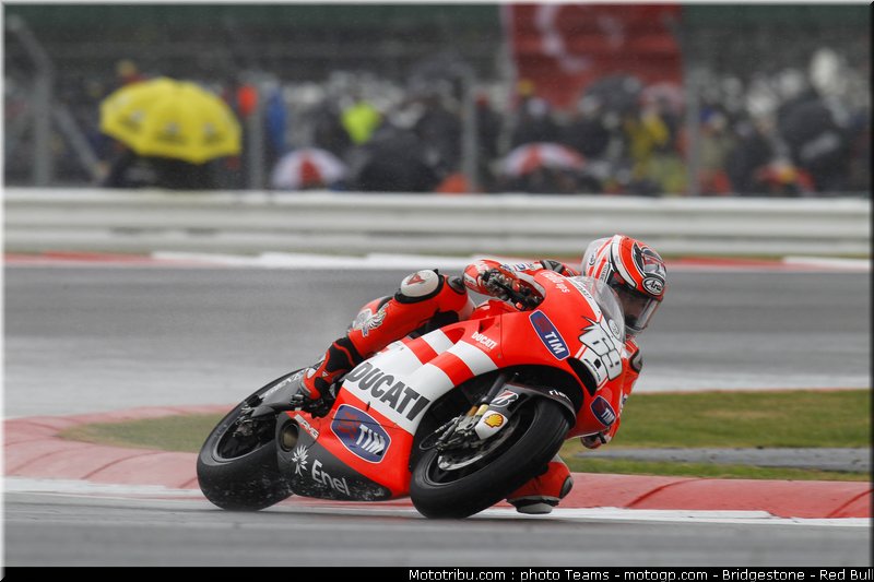 motogp_hayden_06_angleterre_silverstone_2011