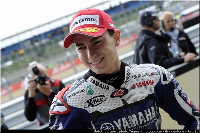 motogp_lorenzo_11_angleterre_silverstone_2011