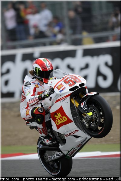motogp_simoncelli_05_angleterre_silverstone_2011