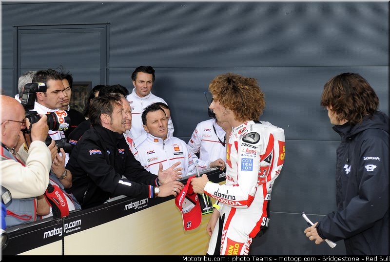 motogp_simoncelli_06_angleterre_silverstone_2011