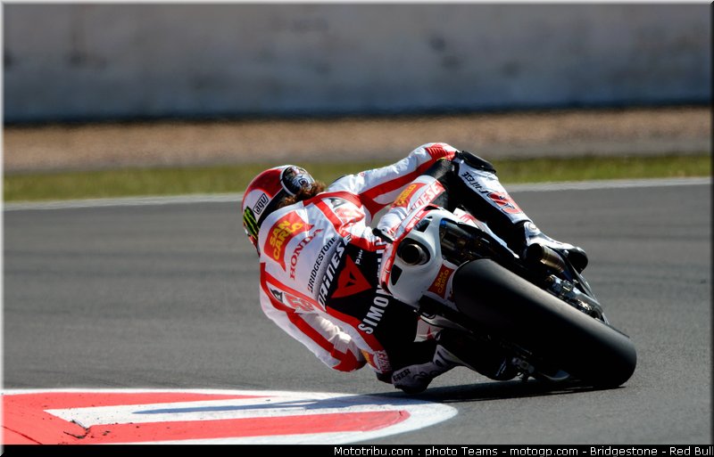 motogp_simoncelli_11_angleterre_silverstone_2011