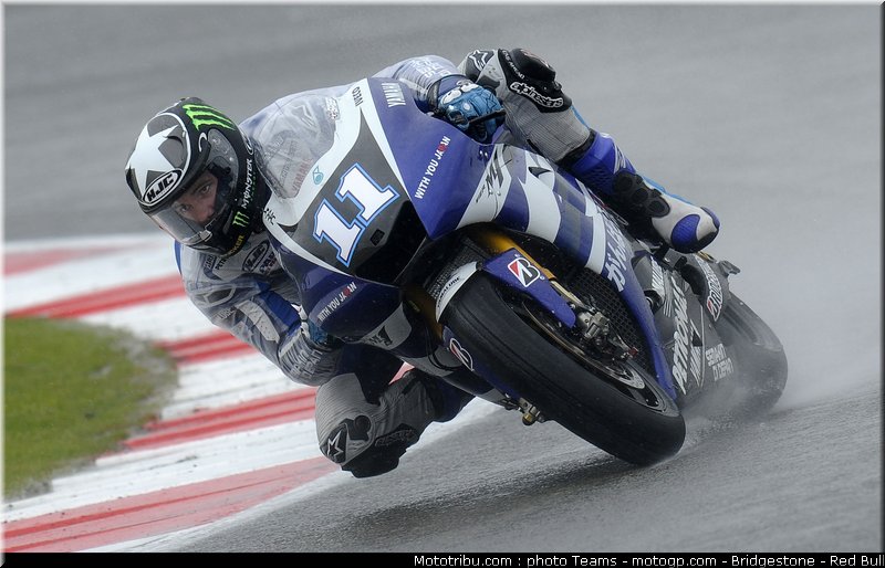 motogp_spies_5_angleterre_silverstone_2011