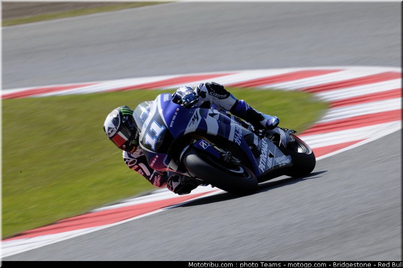motogp_spies_7_angleterre_silverstone_2011